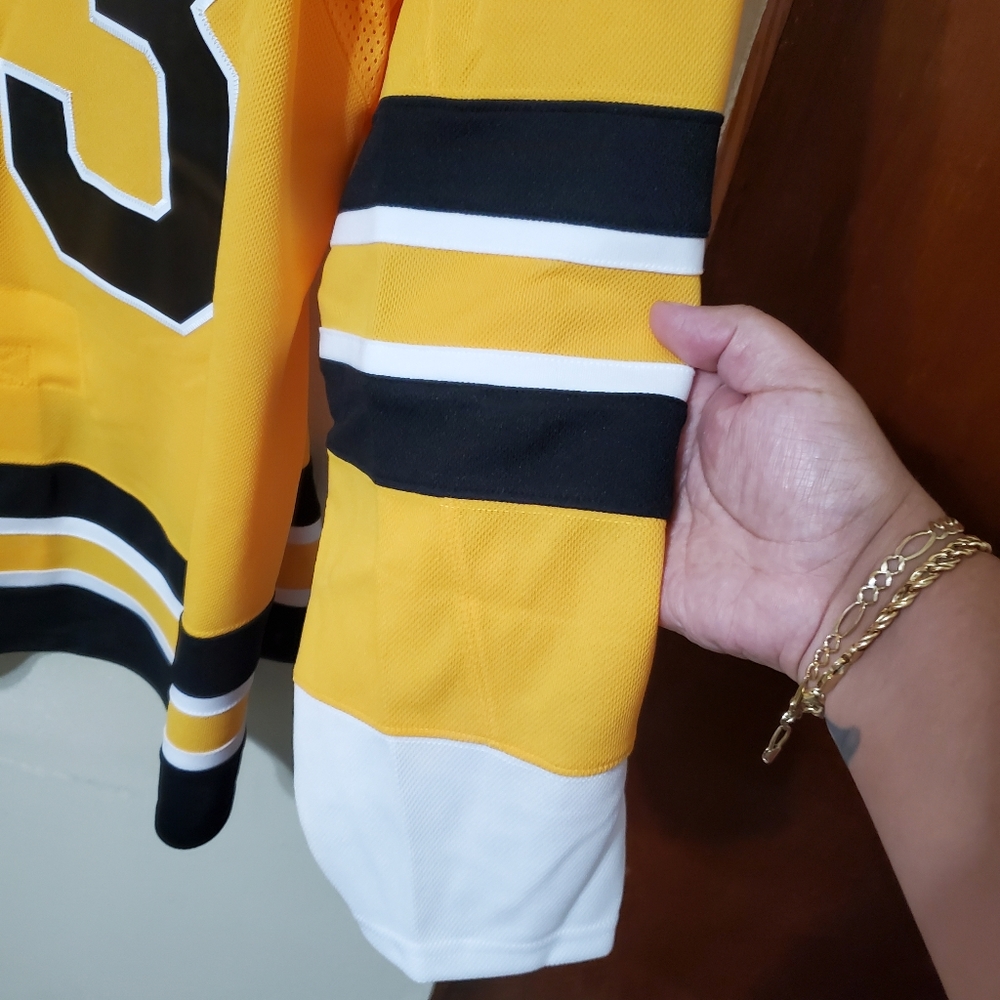 S O L D.....Adidas Boston Bruins Reverse Retro authentic jersey - Picture 5 of 16